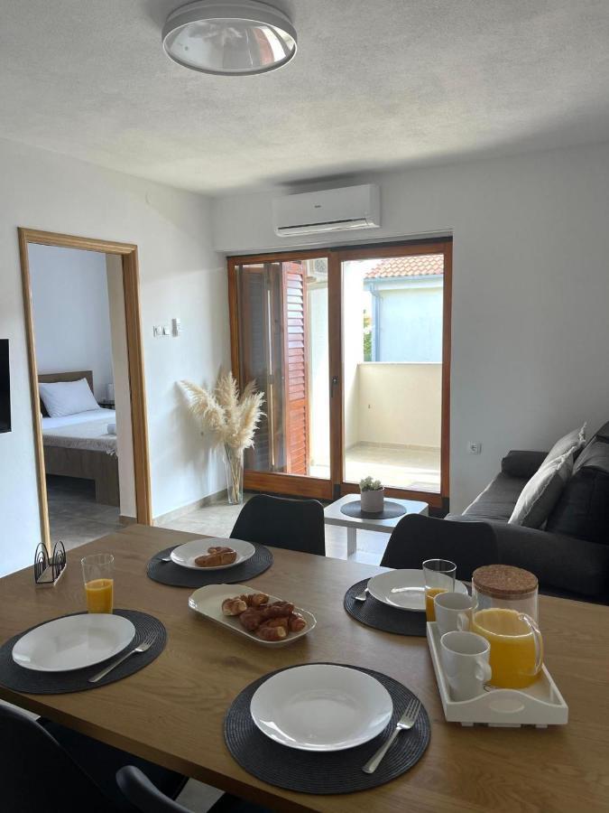 Komin Apartment *